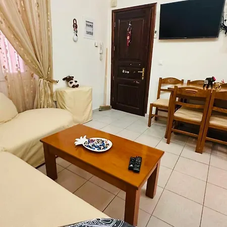 Mazi's House * Corfu (city)